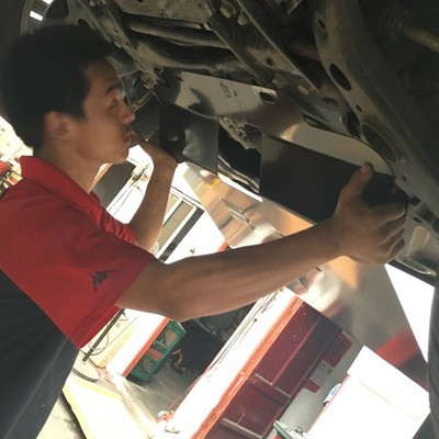 【無(wú)錫CS75官方車友會(huì)】為愛(ài)車大白加裝發(fā)動(dòng)機(jī)護(hù)板與噴涂底盤(pán)裝甲，全面守護(hù)行車安全